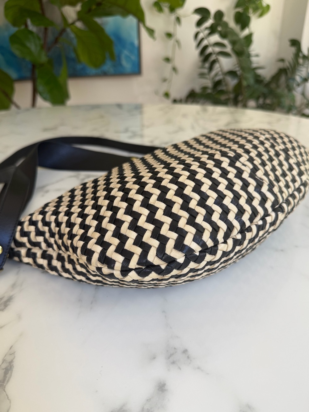 Clare V. Moyen Messenger Bag Black & Cream Woven Zig Zag Leather Crossbody - Picture 8 of 16